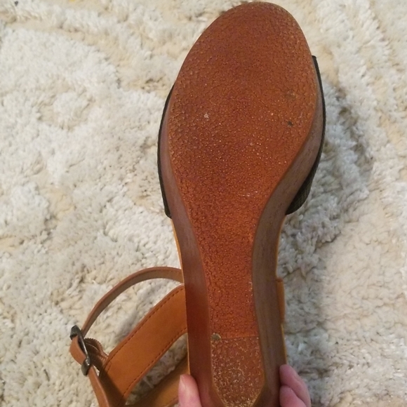 Wedges - Picture 3 of 3